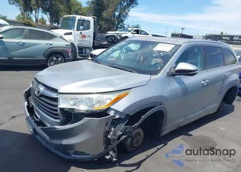 2014 Toyota Highlander Xle z USA, uszkodzony, nr VIN 5TDKKRFH0ES011024